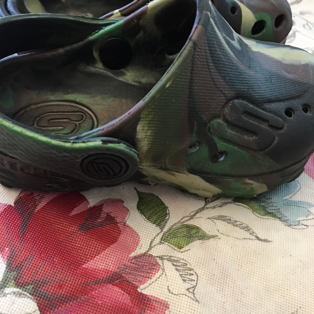 Camo Baby toddler Sketcher Crocs